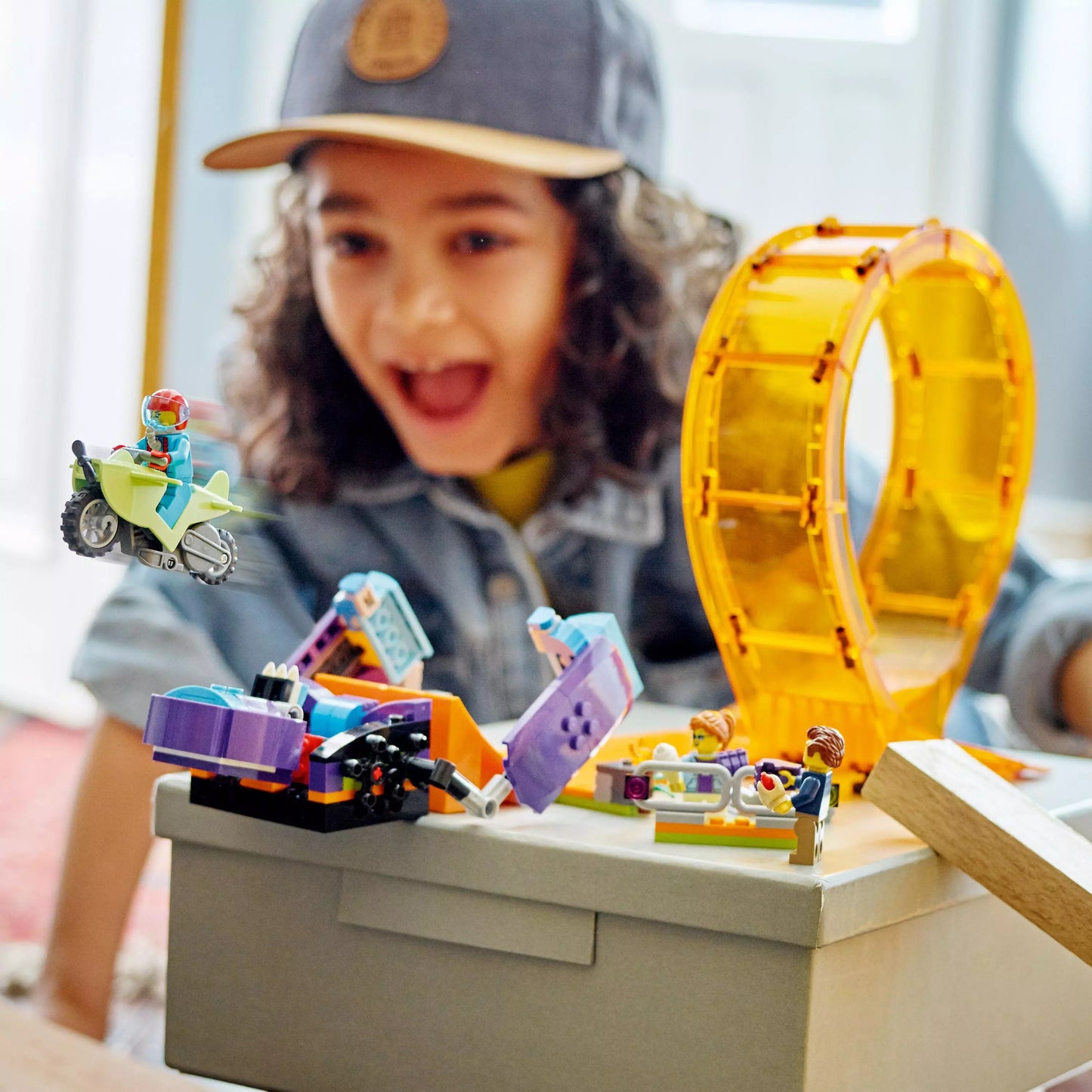 LEGO City Kaskaderska pętla i szympans demolka 60338