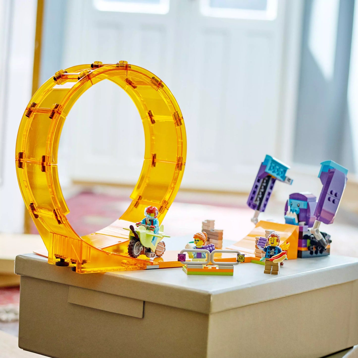LEGO City Kaskaderska pętla i szympans demolka 60338