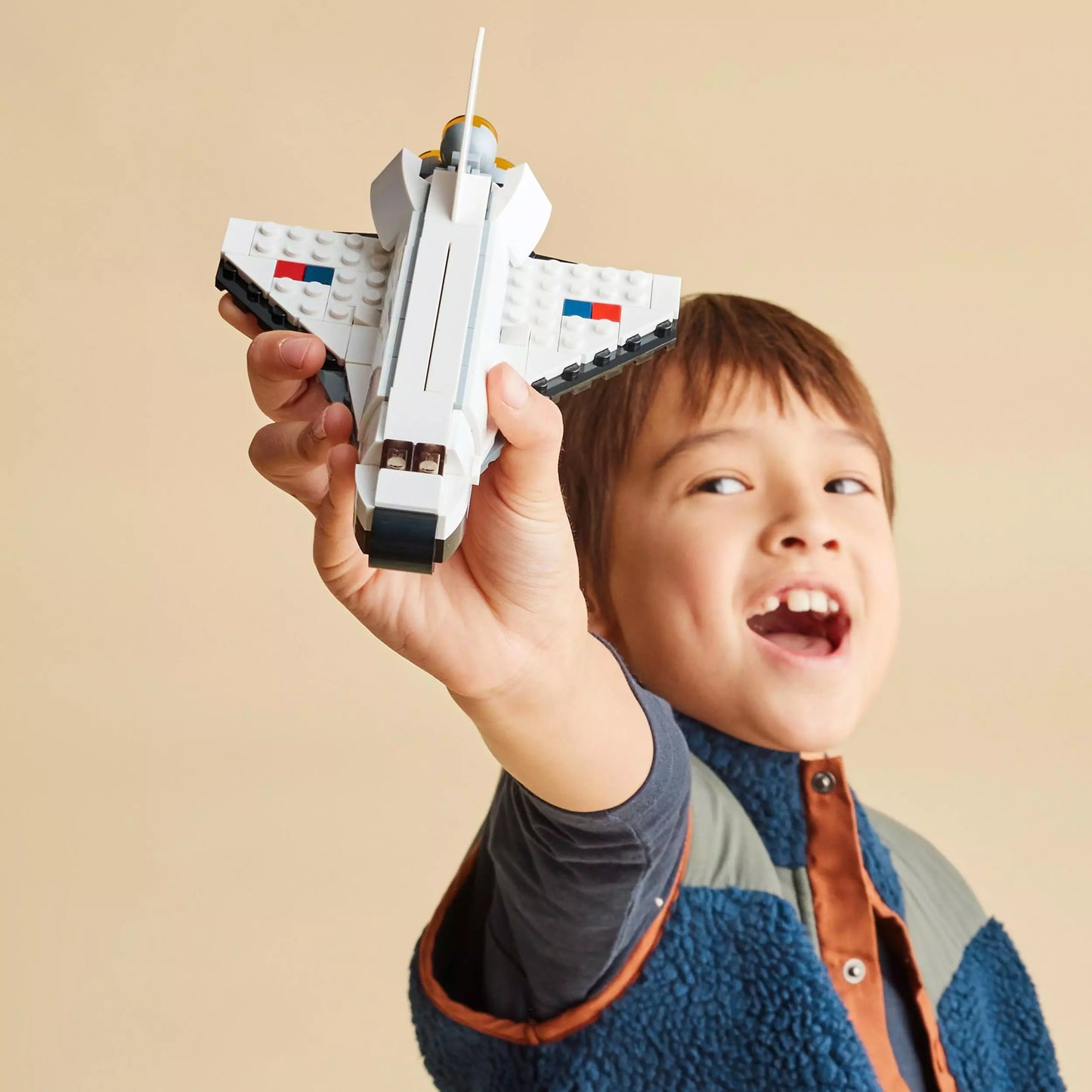 LEGO Creator 3 w 1 Prom kosmiczny 31134