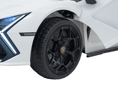 Pojazd Lamborghini Revuelto Białe