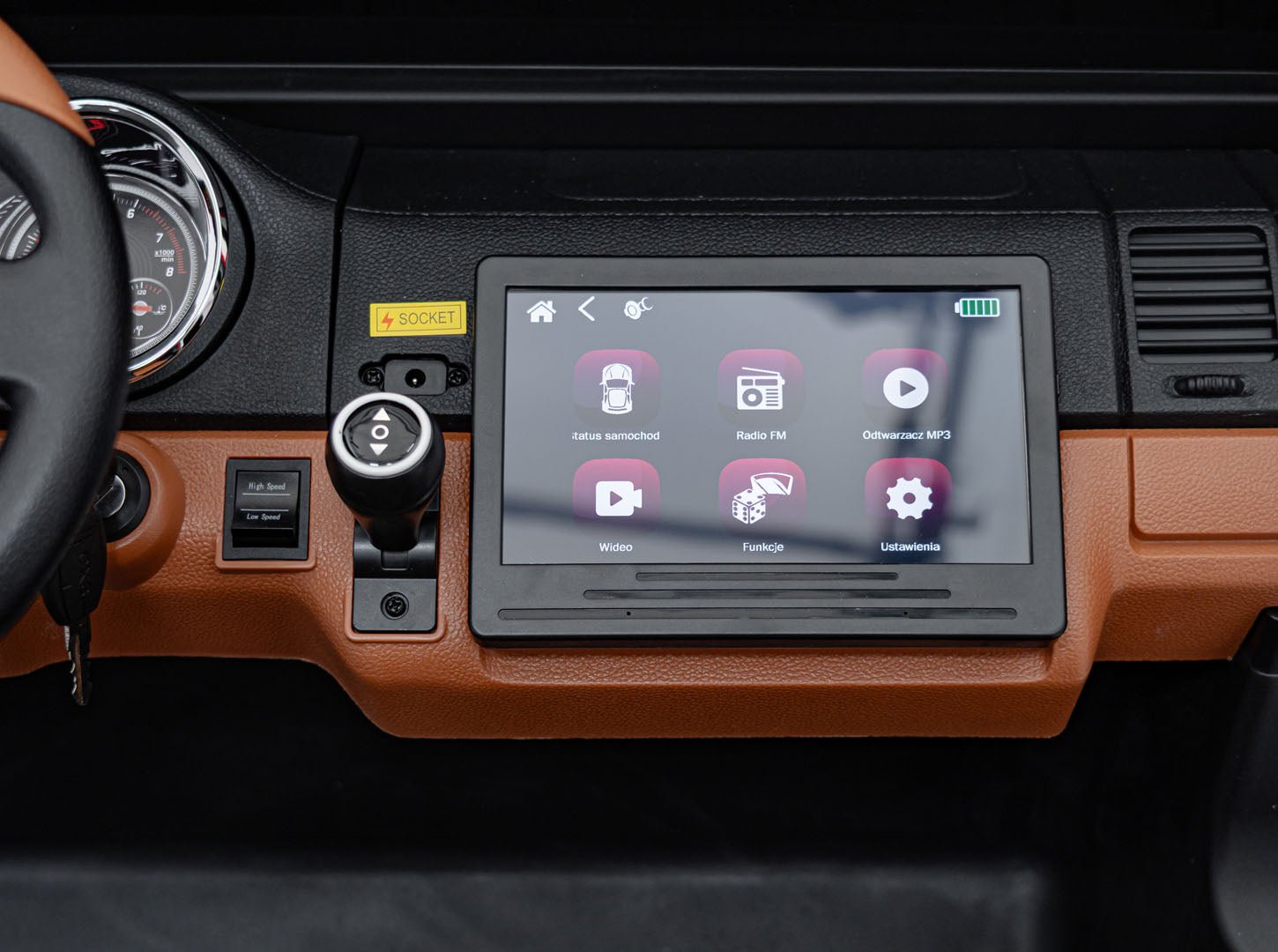 Pojazd Mercedes Benz MAYBACH G650 STRONG Czerwony - www.zabawki - sensoryczne.pl